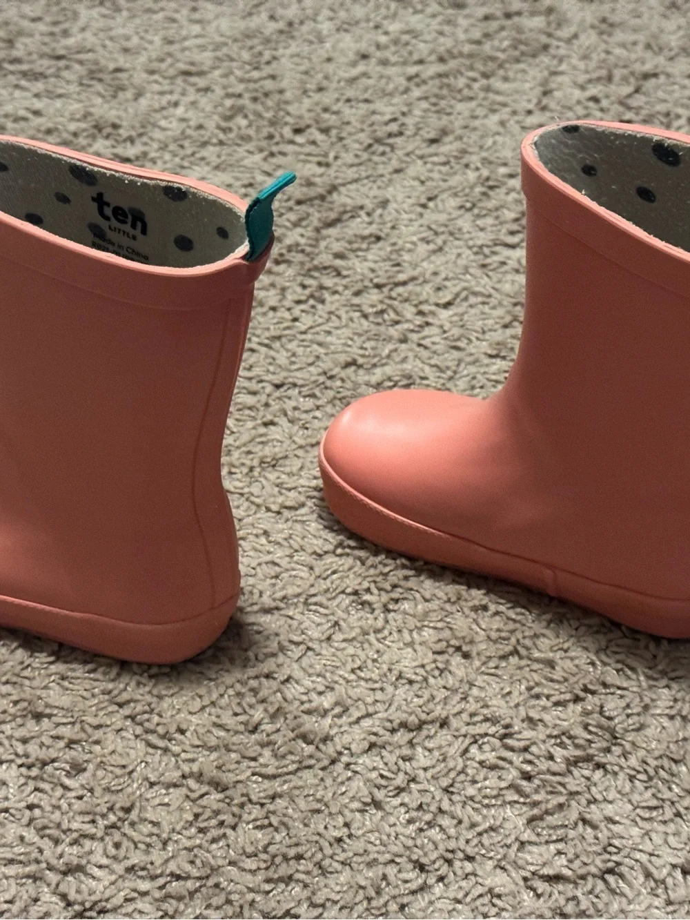 Ten Little Rain Boots in Pink, toddler size 8, excellent used condition!